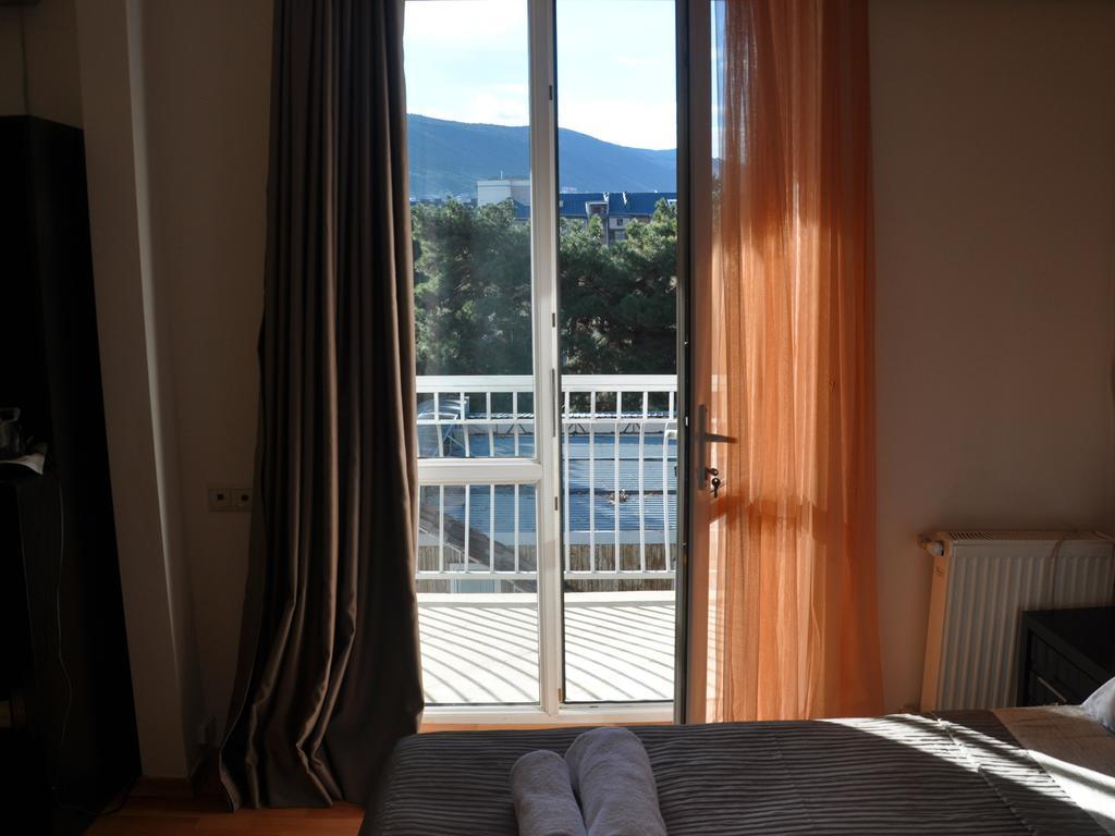 Gold Star Hotel Tbilisi Exterior photo